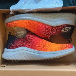 Kid's unisex Skechers stretch fit